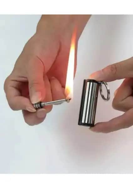 İndirim Center Yeni Model Metal Kibrit Çakmak Modern ve Dayanıklı Tasarımıyla Öne Çıkıyor