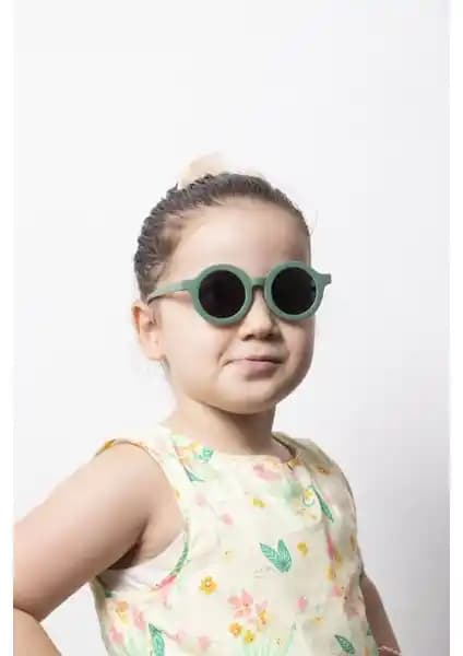 Modalucci Çocuk Güneş Gözlüğü: Güvenilir ve Şık Tasarım ile Güneşten Koruma