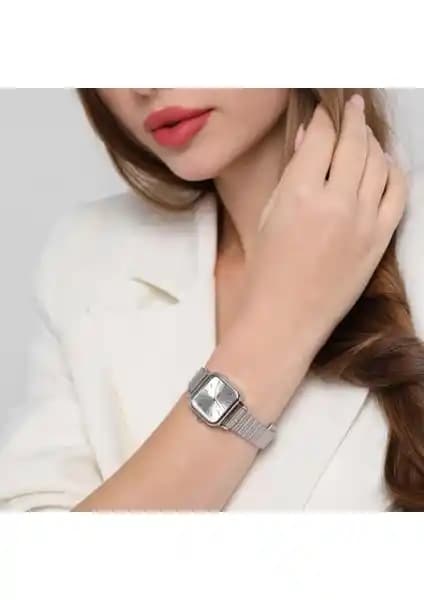 Oqqo Minimal Kare Gümüş Kadın Kol Saati Dayanıklı ve Şık Tasarımıyla Öne Çıkar