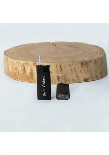 Rüzgarda Sönmeyen Isme Özel Gazlı Çakmak: Dayanıklı ve Şık Tasarımın Birleşimi