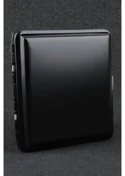 Silvio Monetti Kare Siyah Mat Metal Sigara Tabakası - Şık ve Dayanıklı Sigara Aksesuarı