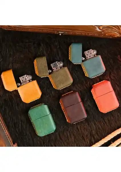 Vagave Kişiye Özel Benzinli Çakmak: Estetik ve İşlevsel Tasarım ile Hediye Seçenekleri