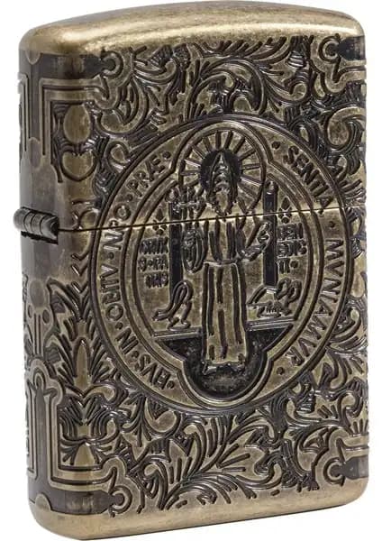Zippo 29561 St Benedict Tasarımlı Çakmak: Dayanıklı ve Estetik Tasarım İle Fark Yaratır