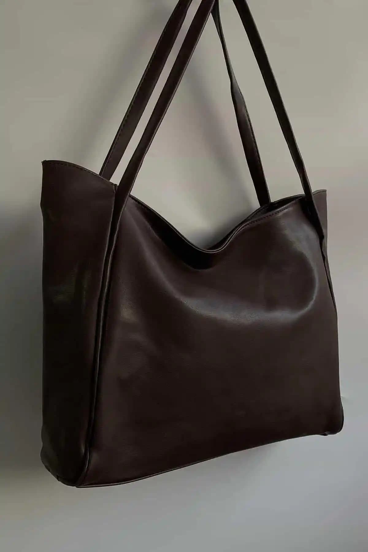 BipanyaMatthew Suni Deri Kadın Omuz Çantası BP-4766O İncelemesi