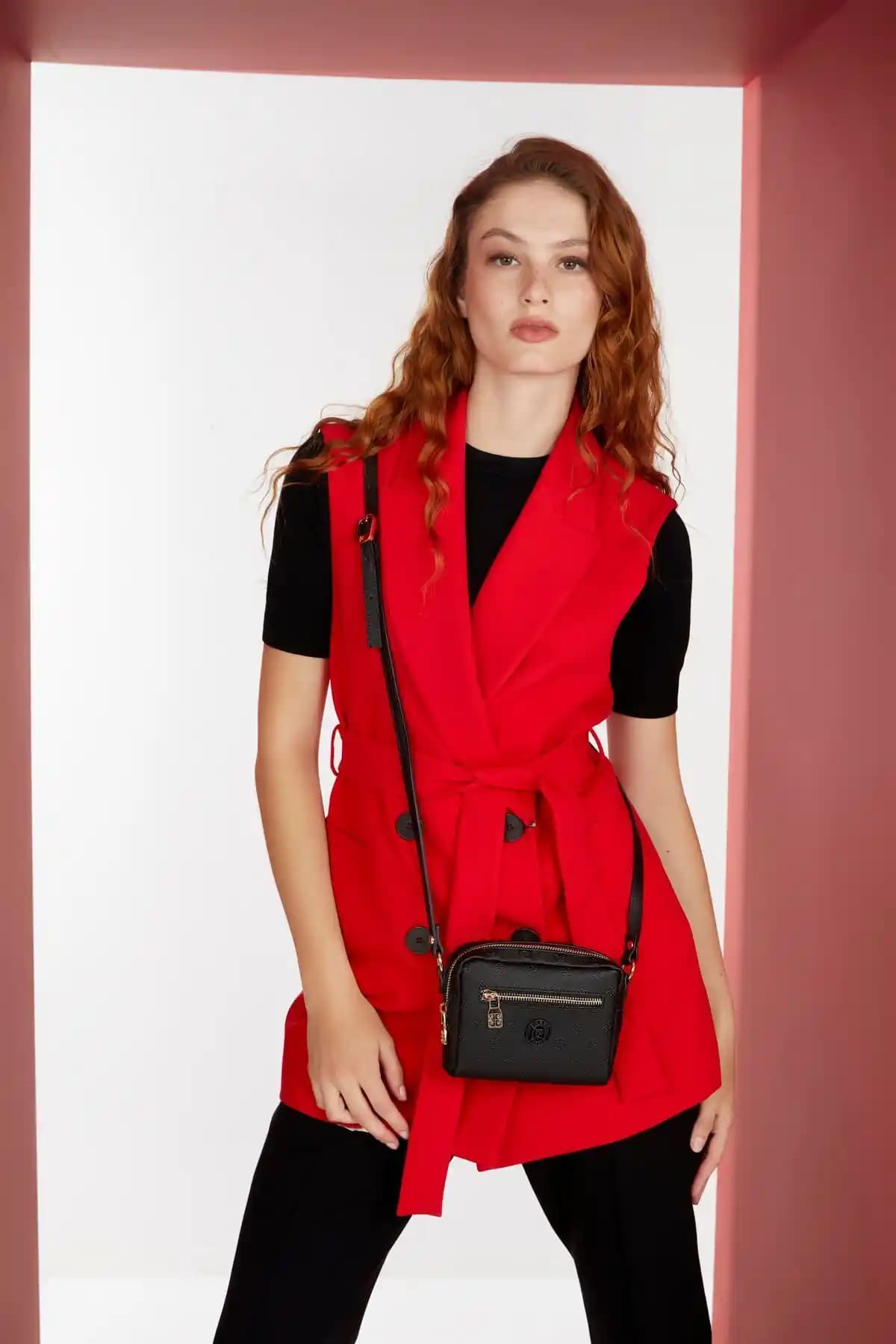 Pierre Cardin Kadın Omuz Çantası 05PO22Y1566: Zarif ve Fonksiyonel