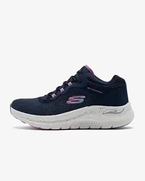 Skechers Kadın Topuk Dikeni Ayakkabıları: Konfor ve Sağlık İçin Güvenilir Seçenekler