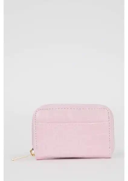 DeFacto Kadın Suni Deri Cüzdan ve Kartlık Karşılaştırması: Şıklık ve Pratiklik Bir Arada