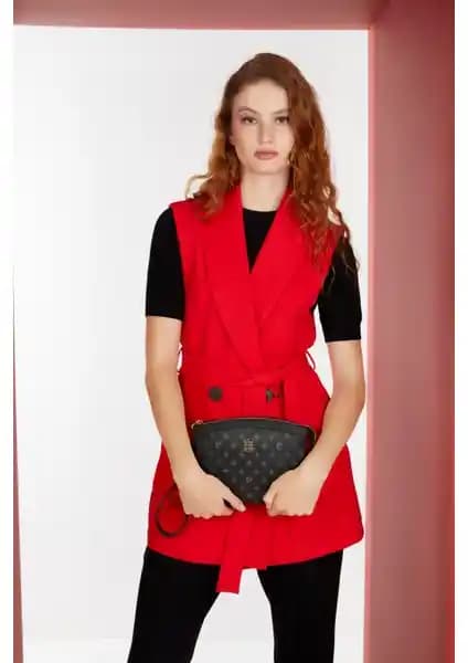 Pierre Cardin Kadın Çantaları Karşılaştırması: Portföy ve Omuz Modelleri Analizi