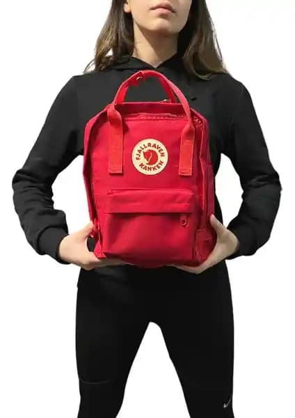 Sacculum Kanken Çanta Günlük Kullanım İçin Pratik ve Şık Bir Seçenek