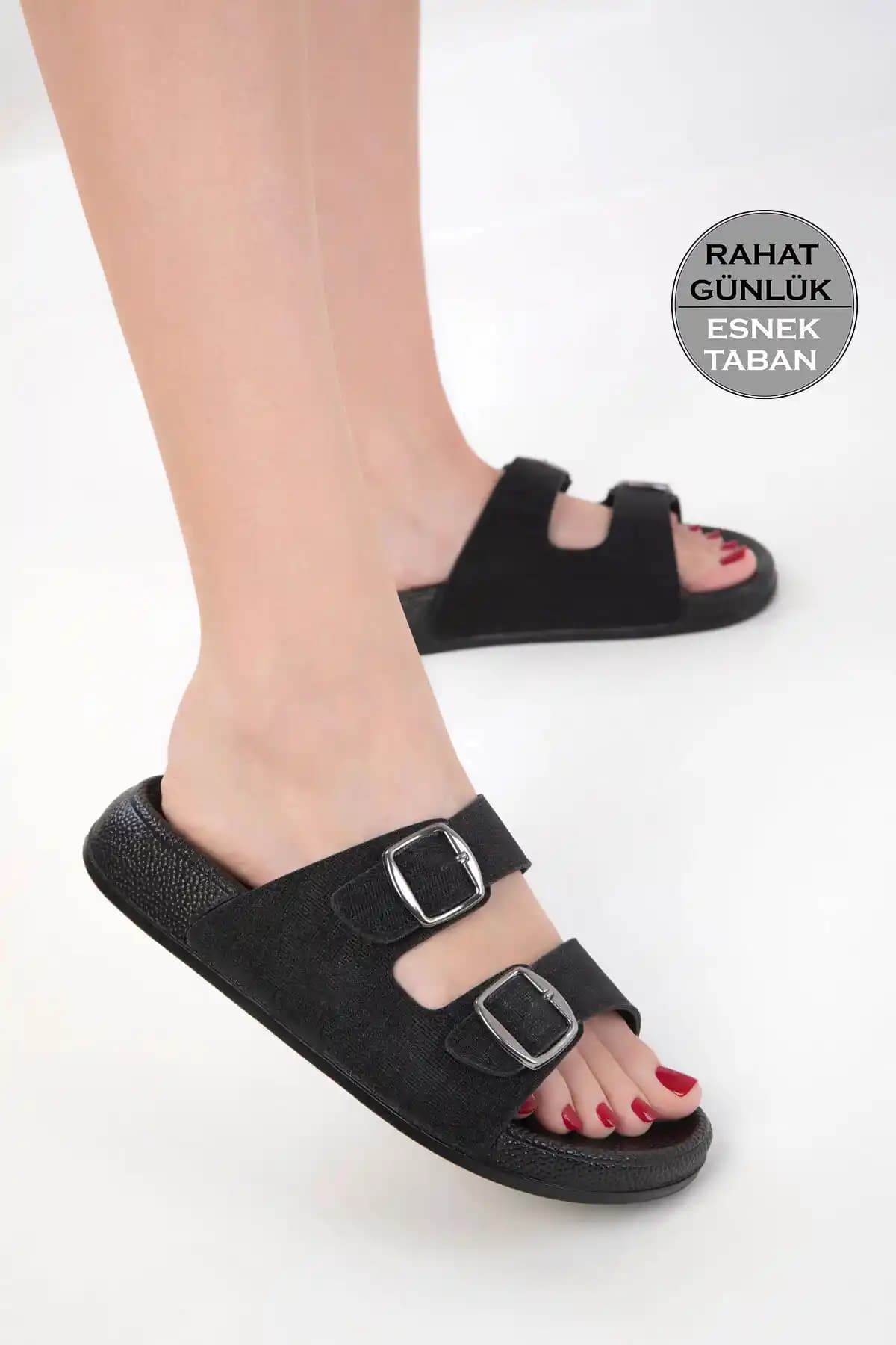 SOHO 20494 Siyah Kadın Terlik: Şıklık ve Rahatlığı Buluşturan Günlük Tasarım
