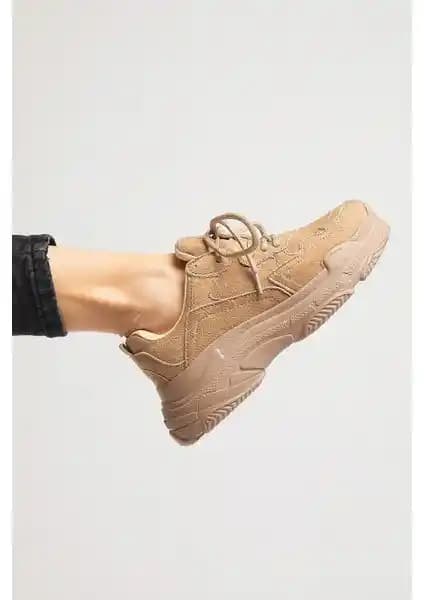 Tonny Black Kadın Vizon Yüksek Taban Bağcıklı Spor Ayakkabı ile Konfor ve Şıklık