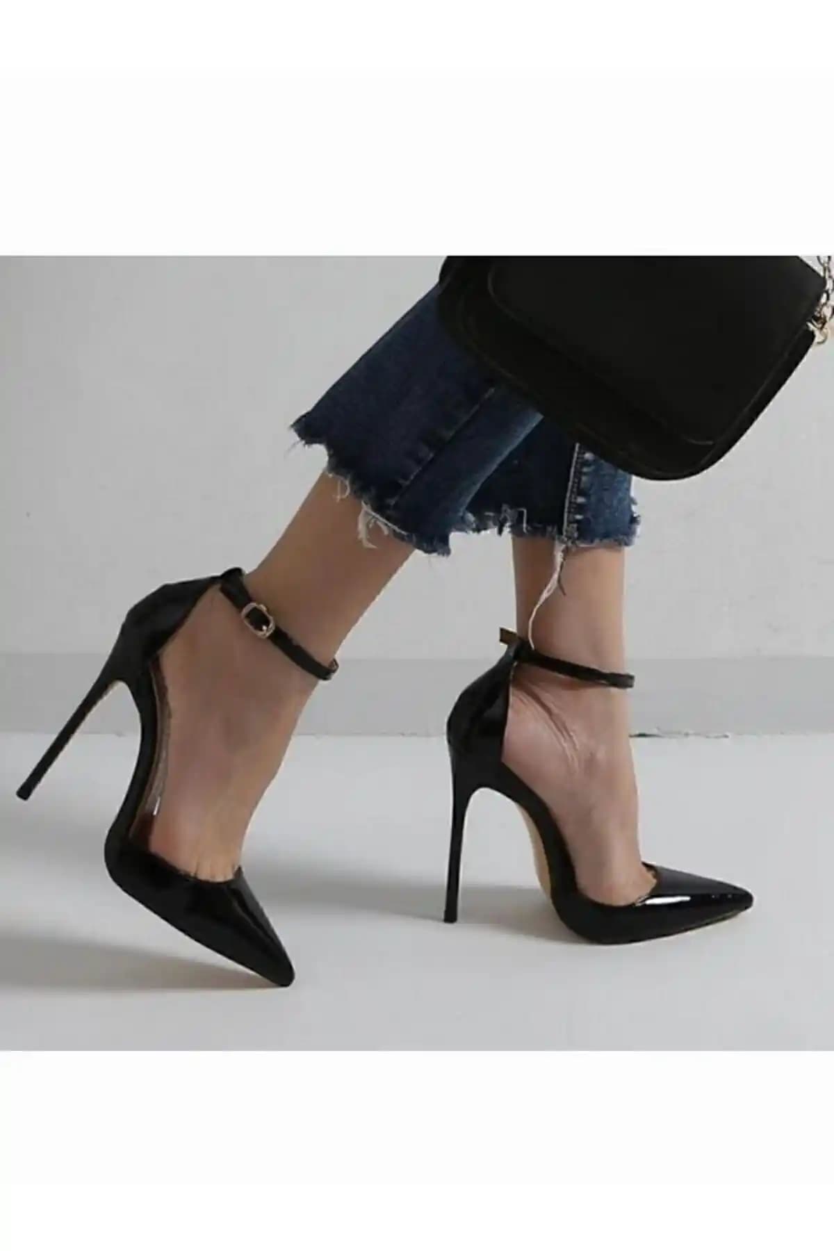 trendyes jeremy model siyah rugan topuklu stiletto: şıklık ve konforun dengesi