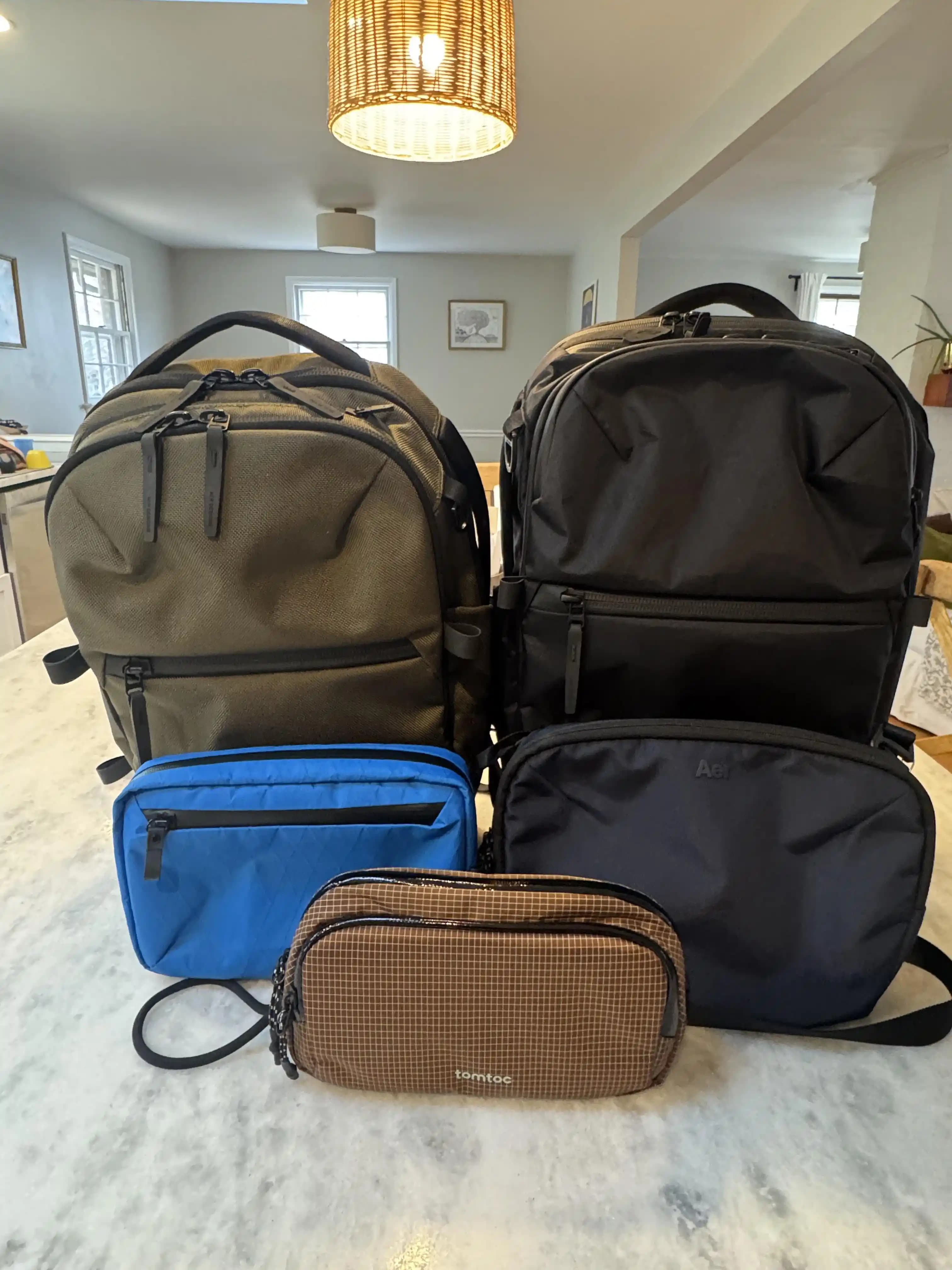 Aer, Alpaka ve Tomtoc Çanta Modelleri: Teknoloji Aksesuarları İçin Fonksiyonel Çözümler