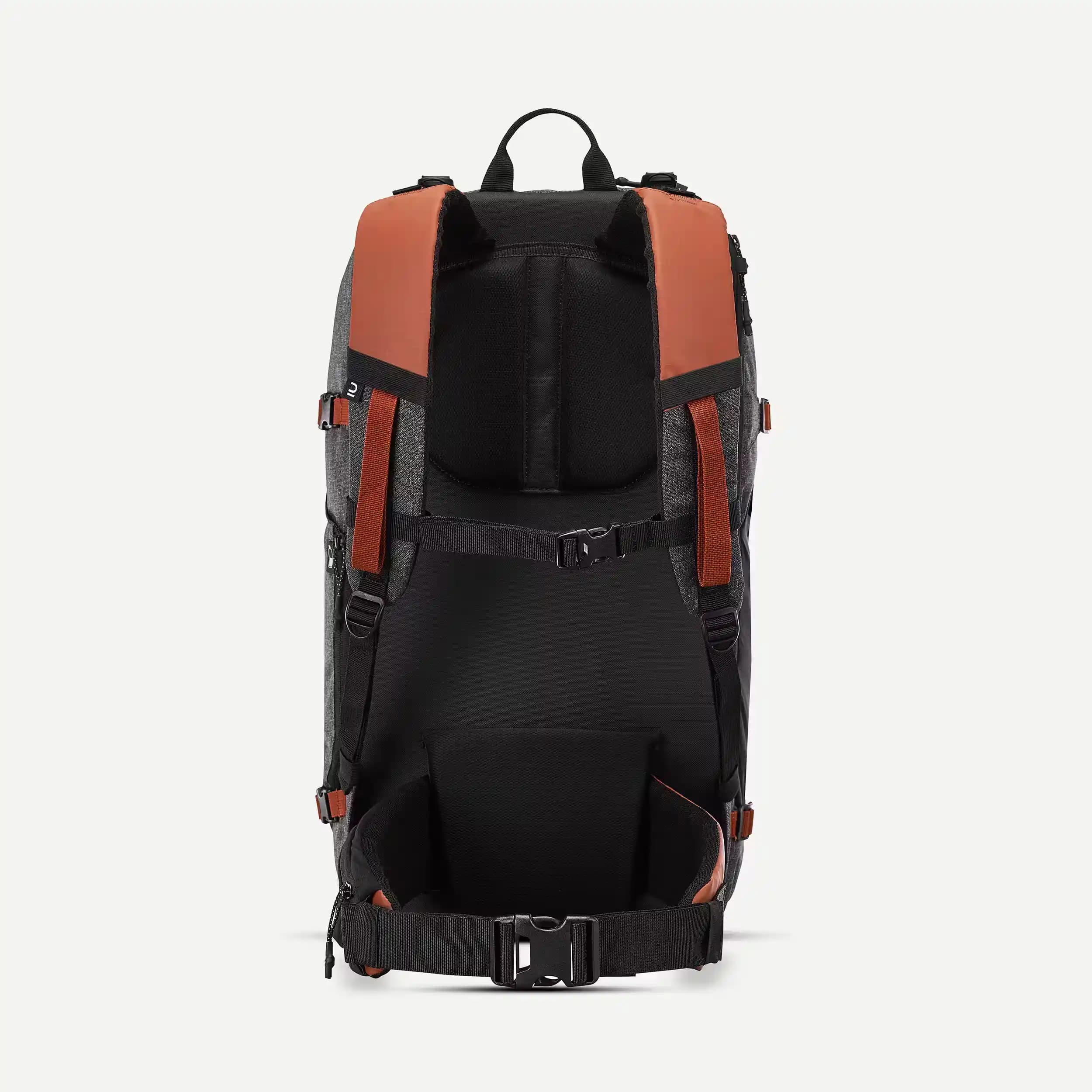 Decathlon Travel 500 Organizer 30L Seyahat Çantası: Özellikler ve Kullanıcı Deneyimleri