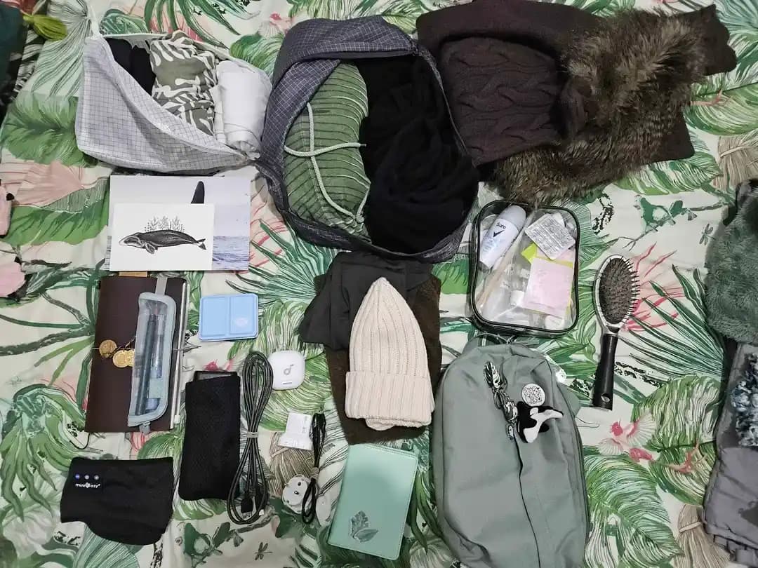 İzlanda Kış Seyahati İçin Minimalist Paketleme ve Termal Kıyafet Deneyimi