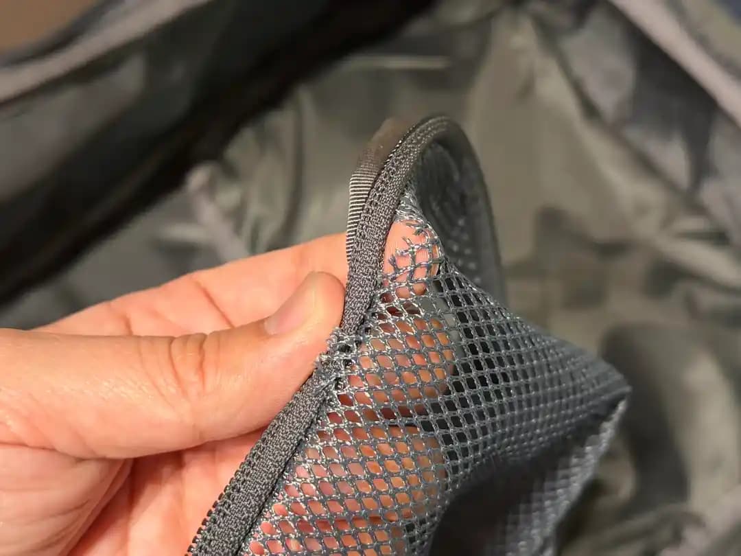 Patagonia Mini MLC Çantasında Dayanıklılık Sorunları ve Garanti Politikası İncelemesi