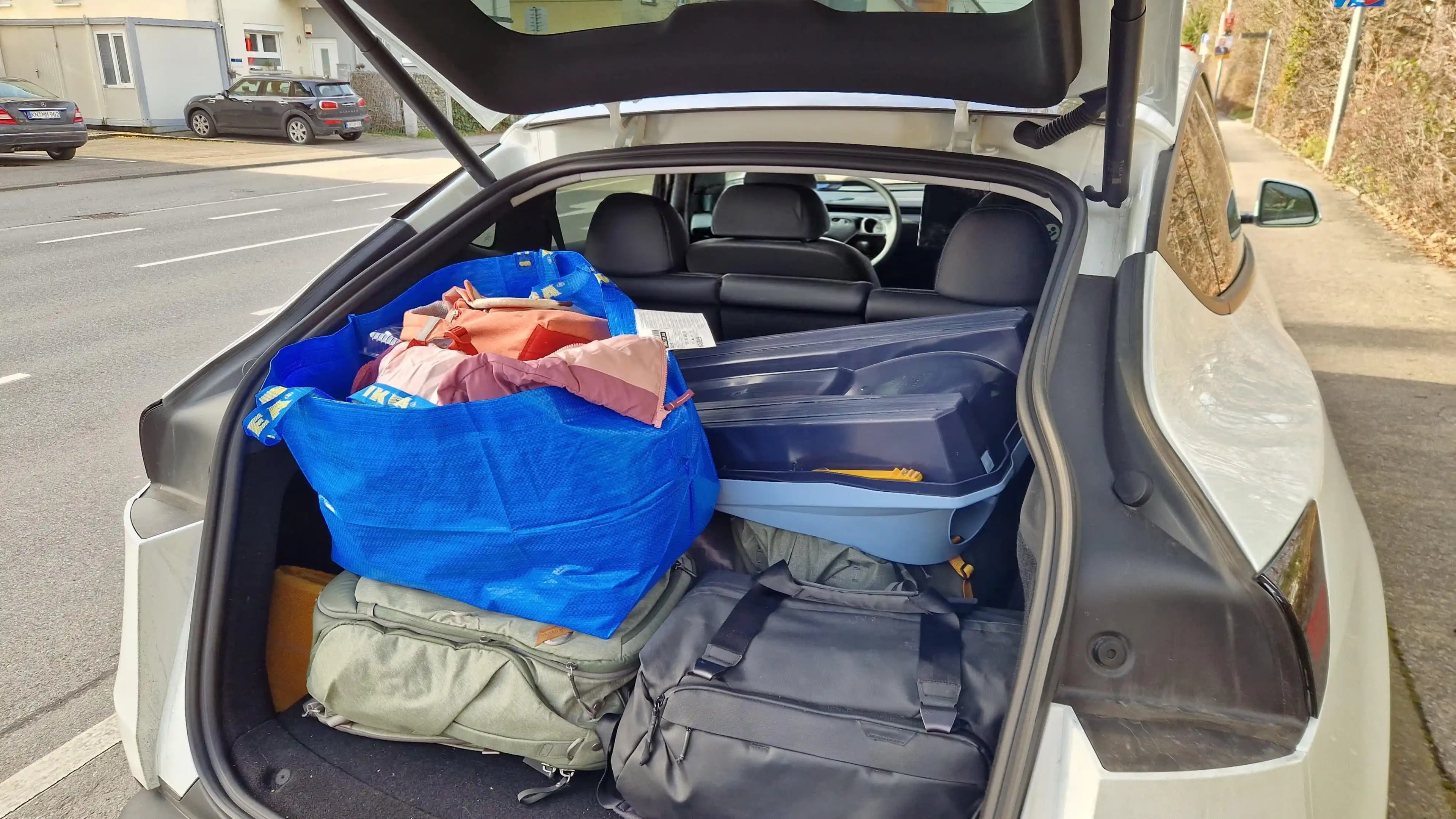 Seyahat Çantalarında IKEA'nın Pratikliği ve Estetik ile İşlevsellik Dengesi