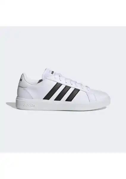 Adidas GW9261 ve GY6995 Modellerinin Detaylı Spor Ayakkabı Karşılaştırması