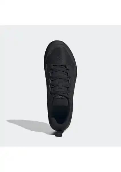 adidas TERREX Tracerocker 2.0: Dayanıklı ve Hafif Outdoor Spor Ayakkabısı İncelemesi