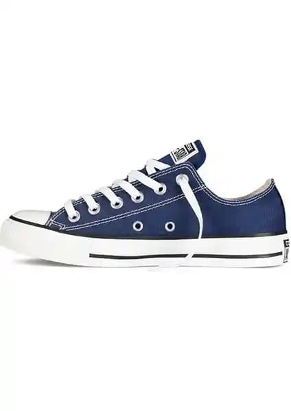 Converse Chuck Taylor All Star Lacivert Sneaker: Şıklık ve Konforun Buluşması