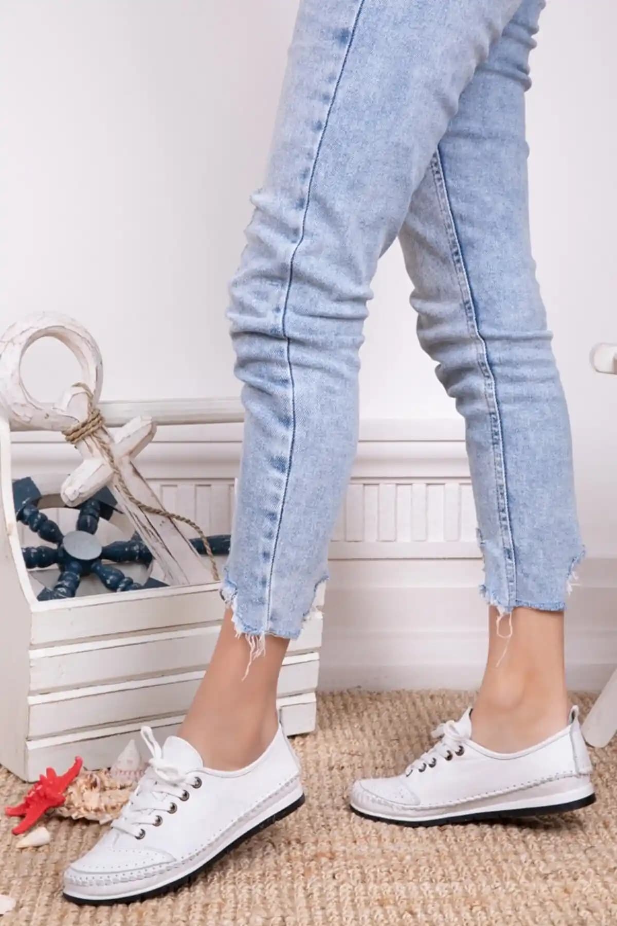 Deripabuc Hakiki Deri Beyaz Kadın Casual Ayakkabı İnceleme ve Kullanıcı Yorumları