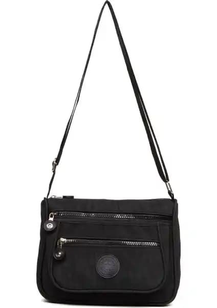 Kadın Krinkıl Omuz Çantaları Karşılaştırması: Malzeme, Tasarım ve Kullanım Özellikleri