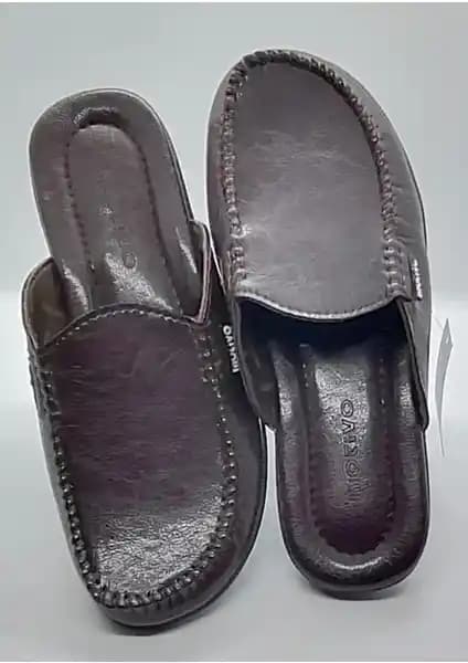 Motivo Erkek Erkek Terlik: Şık ve Konforlu İç Mekan Ayakkabısı Özellikleri ve Kullanım Avantajları