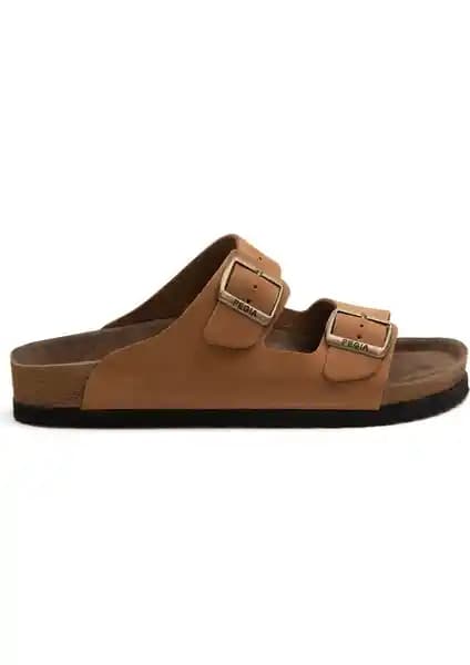 Pegia Kadın Bantlı Deri Terlik 215520: Şık ve Konforlu Günlük Kullanım Ayakkabısı