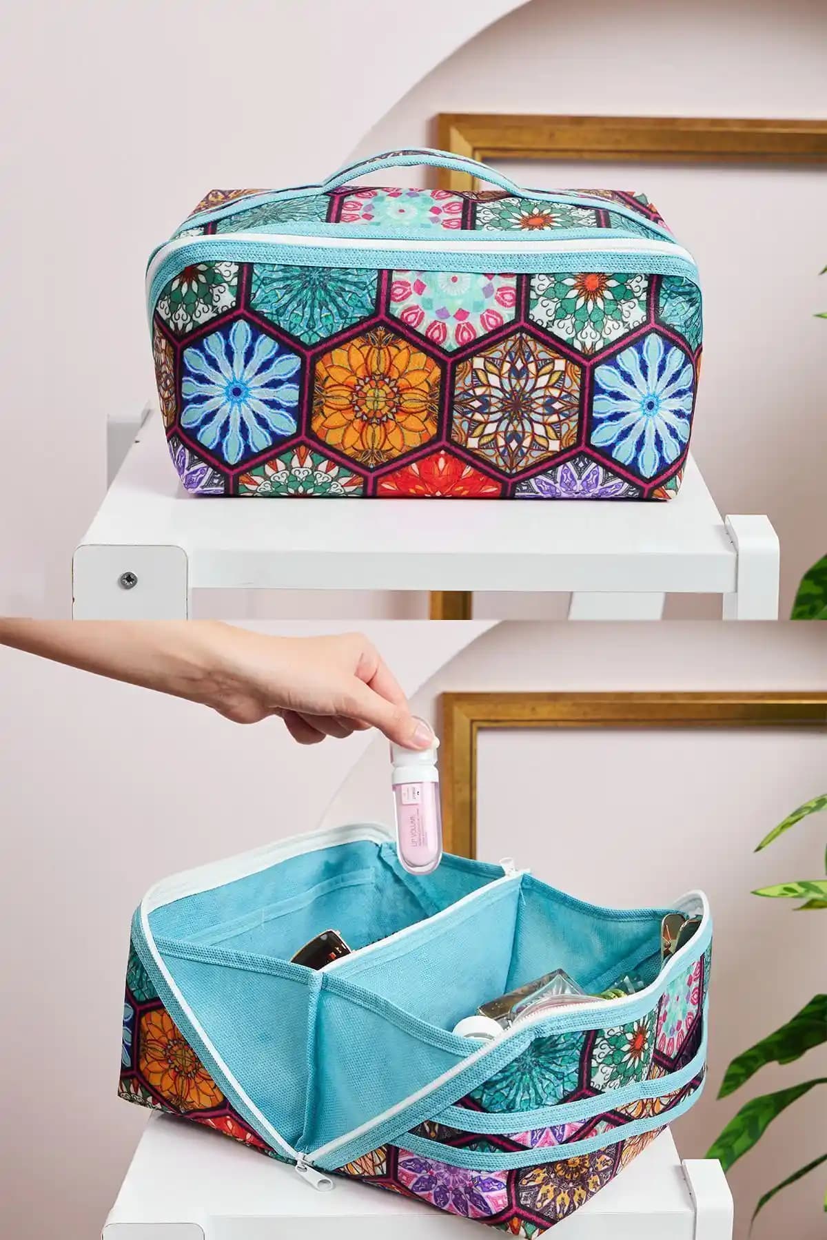 Pazar Kapısı Makyaj Çantası Düzenleyici: Şıklık ve Kullanışlılık Bir Arada