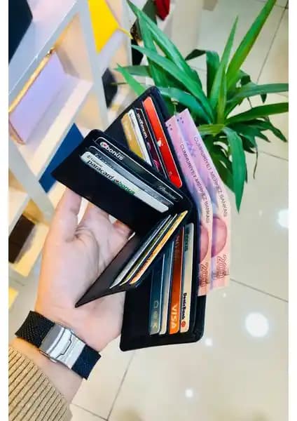 Derius Erkek Cüzdanları Karşılaştırması: Lacivert ve Siyah Modellerin Özellikleri ve Kullanıcı Yorumları