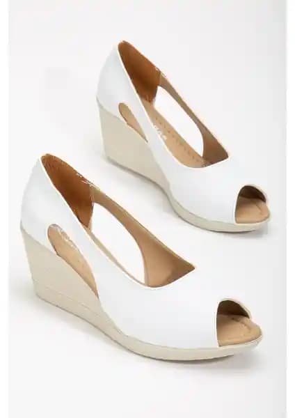 Dilimler Ayakkabı Dolgu Tabanlı Topuklu Modellerinin Karşılaştırması ve Seçim Rehberi