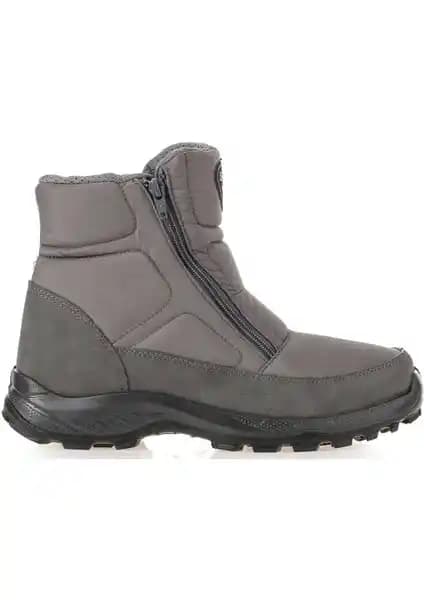 Erkek Kışlık Botlar Karşılaştırması: Su Geçirmez ve Hakiki Deri Modelleri