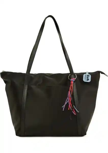 Günlük Kullanım İçin Uygun Siyah ve Renkli Deri Çanta Modellerinin Karşılaştırması