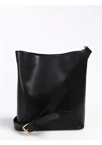 Kadın Çanta Karşılaştırması: F By Fabrika Lola Siyah Tote ve Lucky Bees Desenli Model