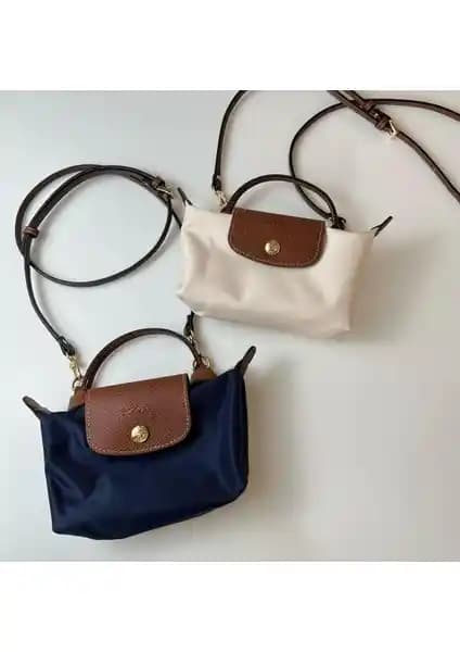 Kadın Çantası Seçenekleri Karşılaştırması: Lucky Horse Deri ve Weichuang Tote Modelleri