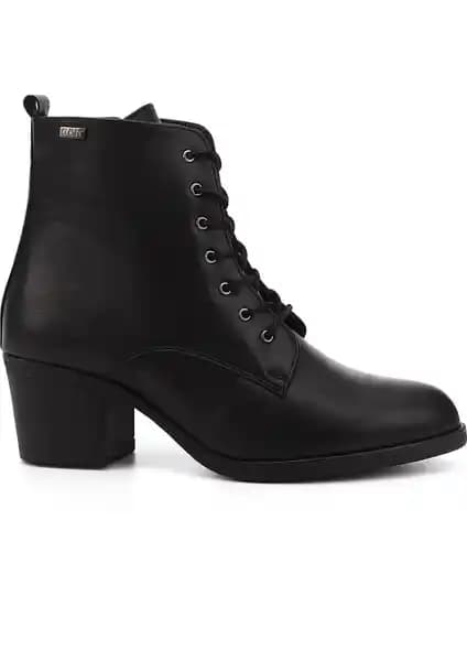 Kadın Günlük Bot Modelleri Karşılaştırması: Şık ve Rahat Seçenekler