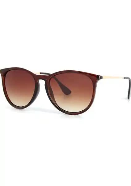 Aqua Di Polo 1987 Kadın Kahverengi UV 400 Güneş Gözlüğü Şıklık ve Koruma Sunar