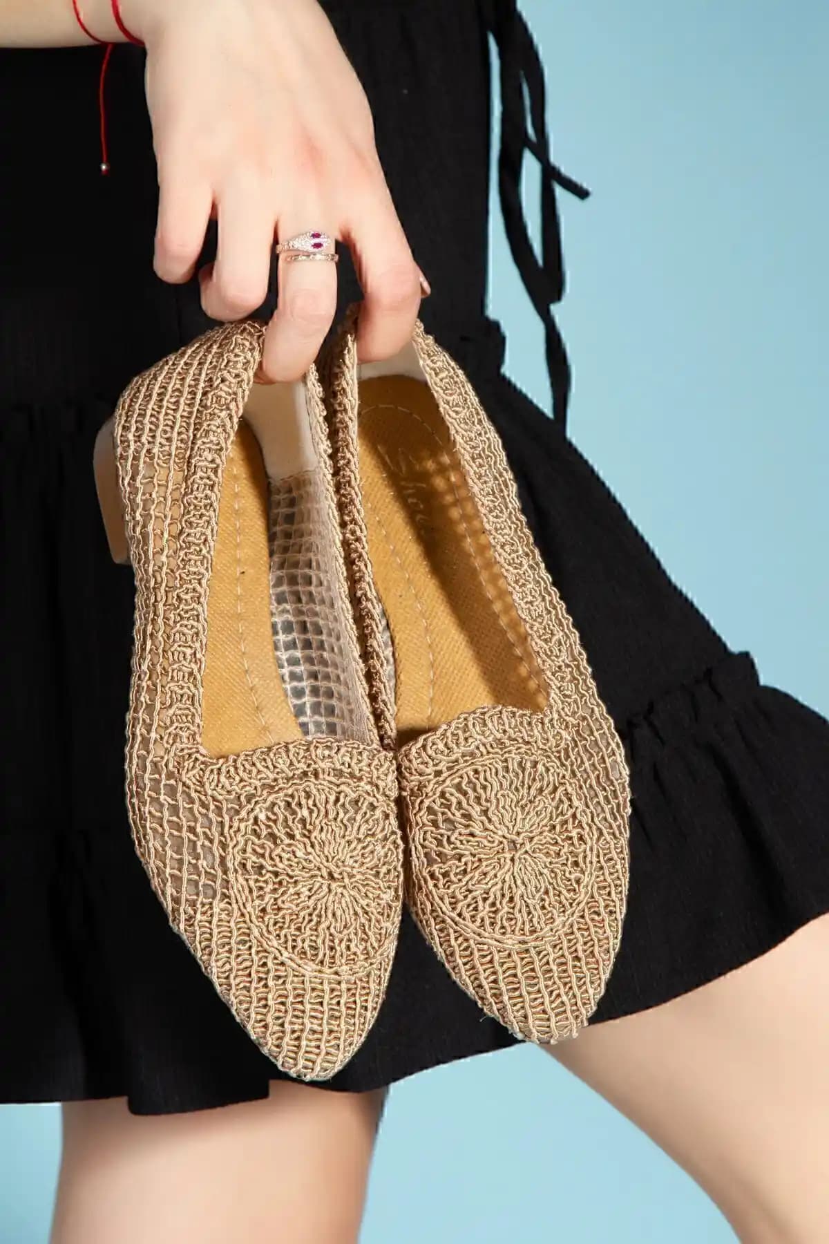 Bakka Shoes Hasır Babet Yaz Aylarında Şıklık ve Konfor Sunan Hafif Tasarım