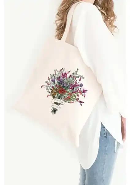 Çınar Bez Çanta Detaylı İnceleme: Günlük ve Çok Yönlü Kullanım İçin Uygun Tasarım