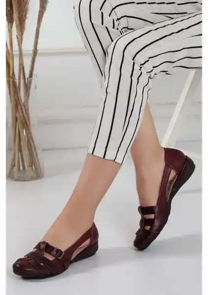 Dilimler Kadın Bordo Tokalı Büyük Numara Ayakkabı Şıklık ve Konforun Buluşması