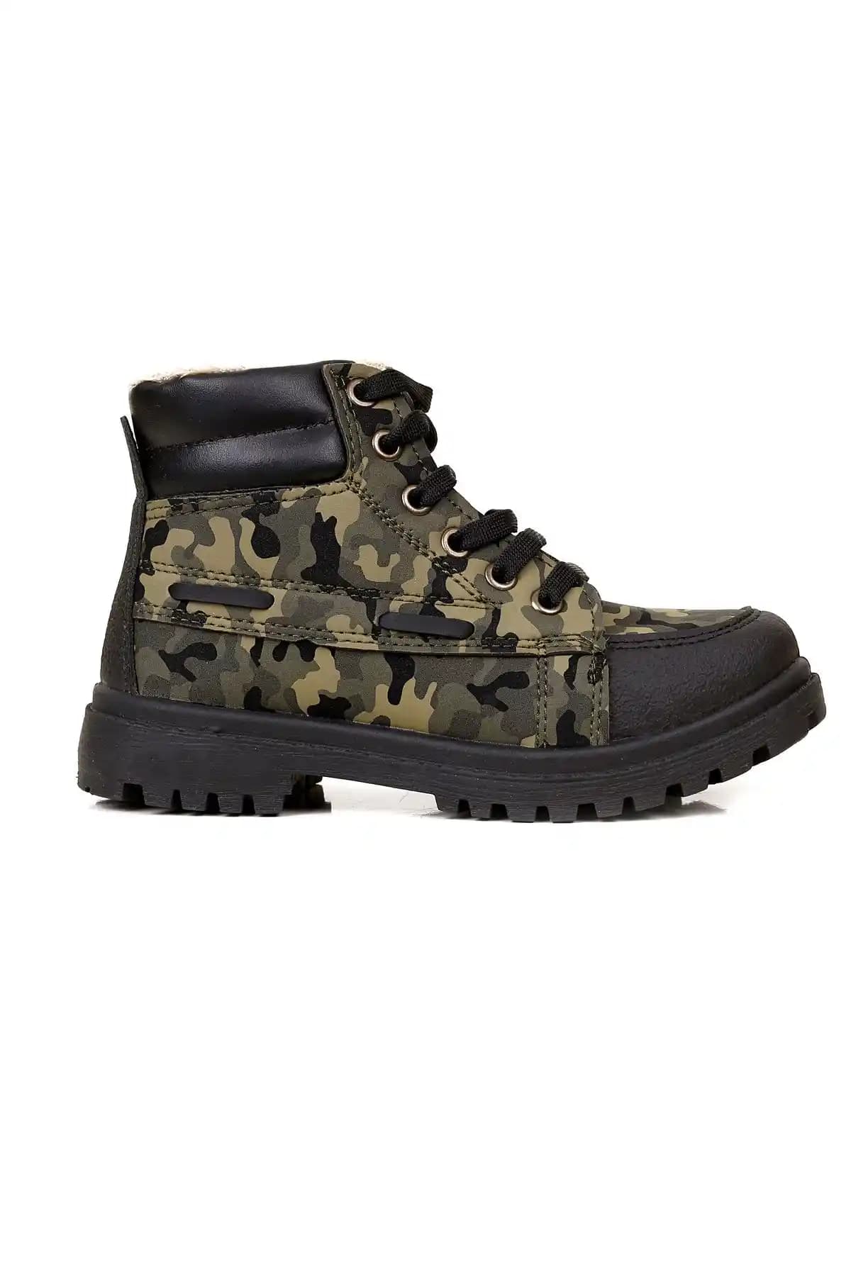 Erkek Çocuklar İçin Konforlu ve Şık Günlük Botlar - Modern Tasarım ve Dayanıklılık