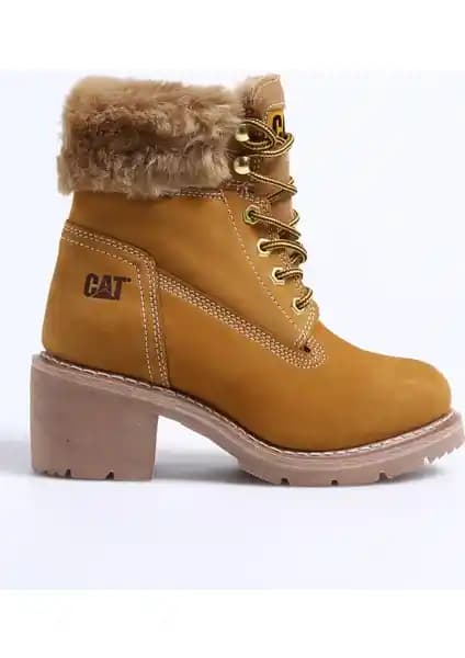 Kadınlar İçin Şık ve Dayanıklı Sarı Nubuk ve Deri Topuklu Bot Nıkkı Ürün Tanıtımı