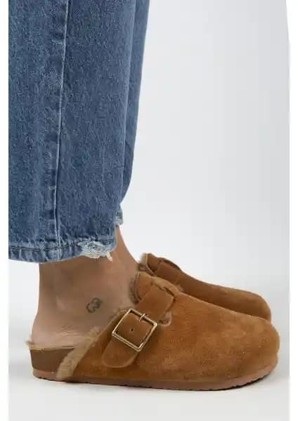 Manijero Zeta Kürklü Kadın Terlik: Şık ve Konforlu Kış Ayakkabısı