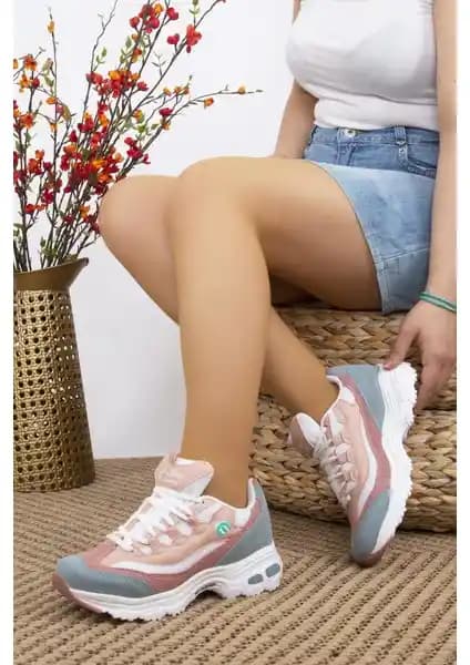 Mc Jamper Kadın Sneaker 1901 Flower Şıklık ve Konforu Bir Arada Sunan Günlük Ayakkabı