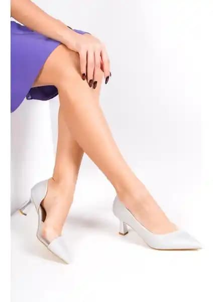 Modabuymus Oslo Güç Şeffaf Stiletto: Şık ve Rahat Kadın Topuklu Ayakkabı Seçenekleri