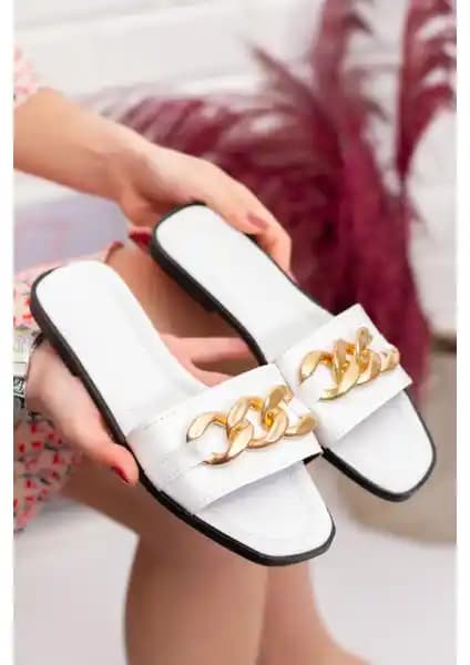 ModaFrato Smt Zincir Kadın Terlik: Şık ve Rahat Tasarımıyla Günlük Kullanım İçin Uygun