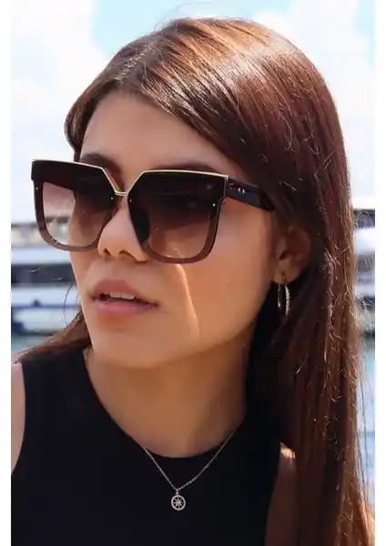 ModaLucci ML458 Kadın Güneş Gözlüğü Şıklık ve Fonksiyonellik Bir Arada