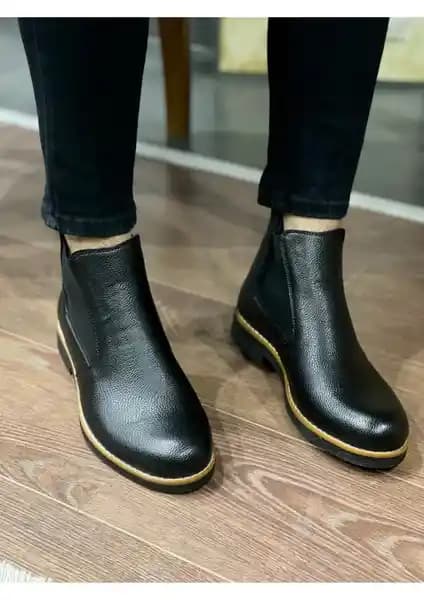 Muggo M201 Garantili Unisex Chelsea Bot: Şıklık ve Konforun Birleşimi