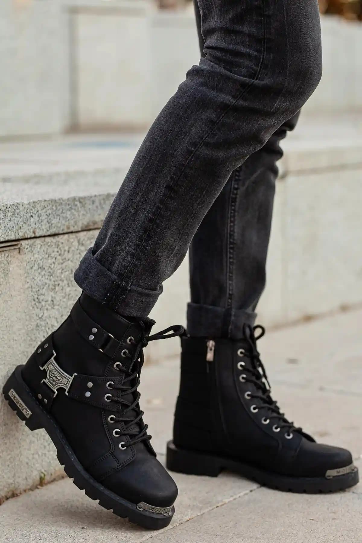 Muggo M512 Garantili Unisex Motor Postal Botu: Şık ve Konforlu Kış Ayakkabısı