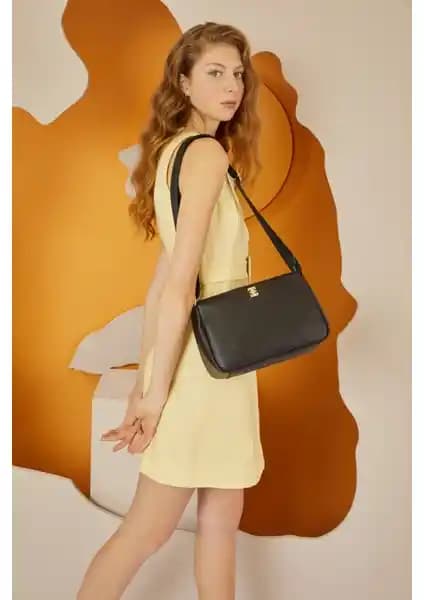 Pierre Cardin Kadın Omuz Çantası: Şıklık ve Fonksiyonelliğin Modern Buluşması